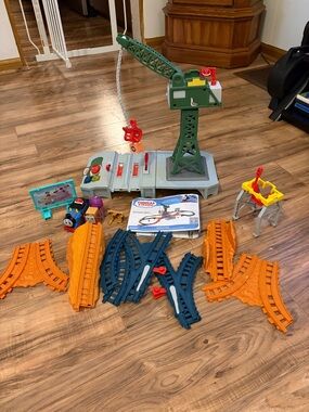 Thomas and Friends Talking Cranky Delivery Train Set